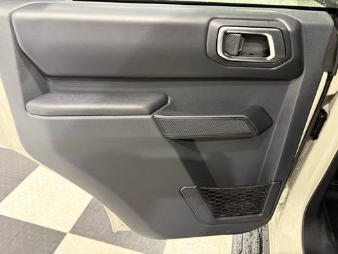 New 2025 Ford Bronco Outer Banks image 18