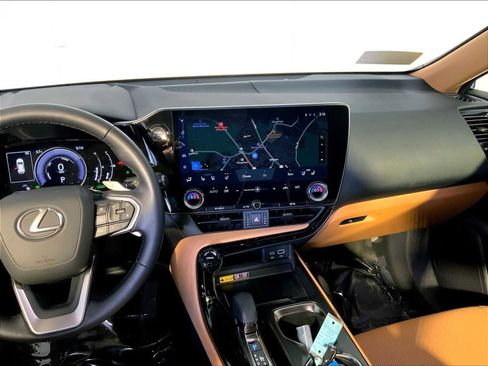Used 2025 Lexus NX 350h AWD w/ Accessory Package (2T) image 16
