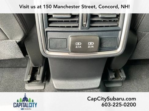 Used 2024 Subaru Forester Premium AWD/4WD image 16