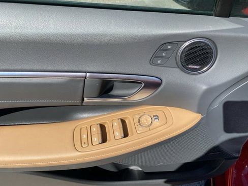 Used 2021 Hyundai Sonata Limited image 21