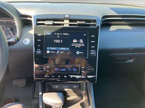 Used 2024 Hyundai Santa Cruz SEL image 16