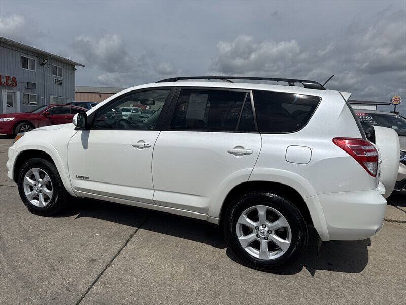 Used 2012 Toyota RAV4 Limited w/ Premium Plus Value Pkg AWD/4WD image 4