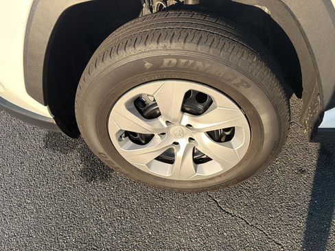 Certified 2024 Toyota RAV4 LE FWD image 34