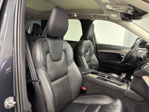 Used 2022 Volvo XC90 T6 Inscription AWD/4WD image 12