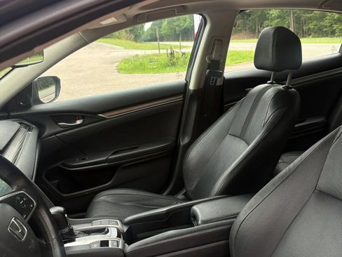 Used 2021 Honda Civic EX-L image 11