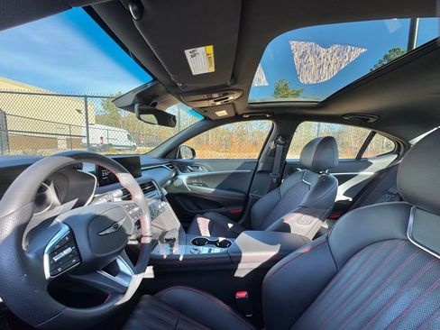 Used 2025 Genesis G70 2.5T w/ Sport Prestige Package image 16