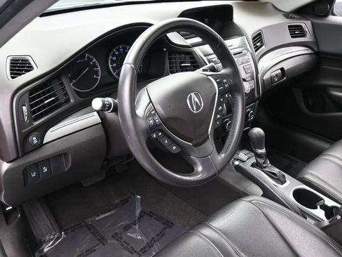 Used 2019 Acura ILX image 10