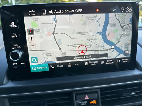 Used 2025 Honda Pilot Elite image 32