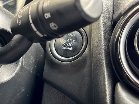 Used 2019 MAZDA CX-3 Touring FWD image 16