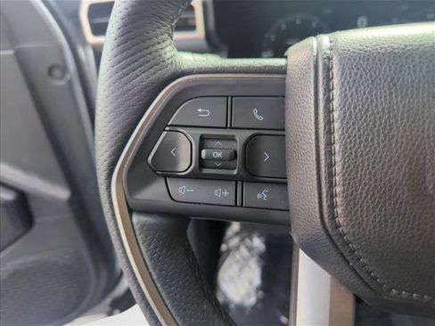 Certified 2025 Toyota Tacoma TRD Sport image 12