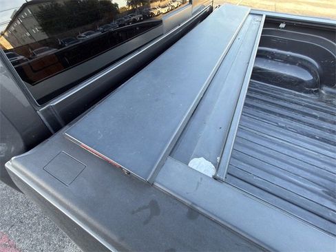 Used 2015 RAM 1500 Laramie w/ Convenience Group image 28