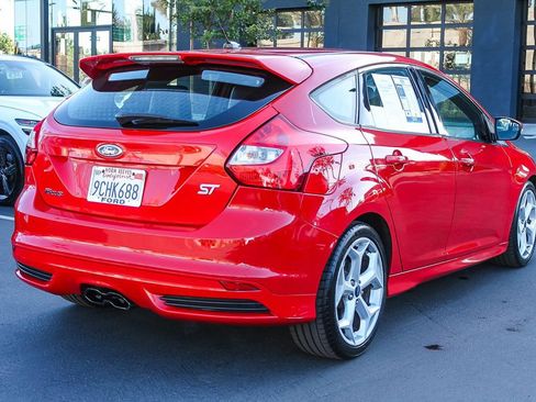 Used 2013 Ford Focus ST FWD image 7