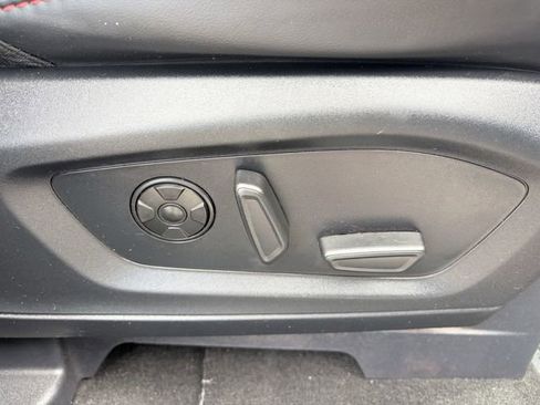 Used 2025 Ford Explorer ST AWD/4WD image 12