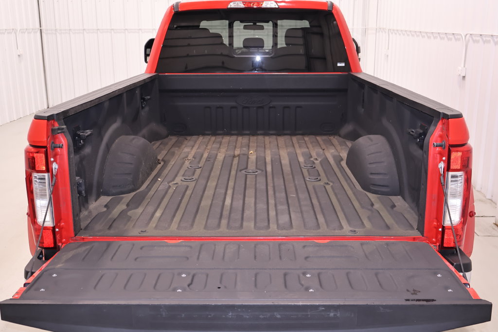 Certified 2019 Ford F350 XLT w/ XLT Premium Package AWD/4WD image 38