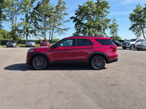 New 2027 Ford Explorer ST-Line w/ Premium Package AWD/4WD image 9