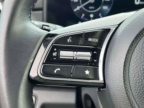 Used 2025 Kia Seltos EX image 21