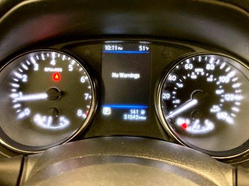 Used 2020 Nissan Rogue S image 23