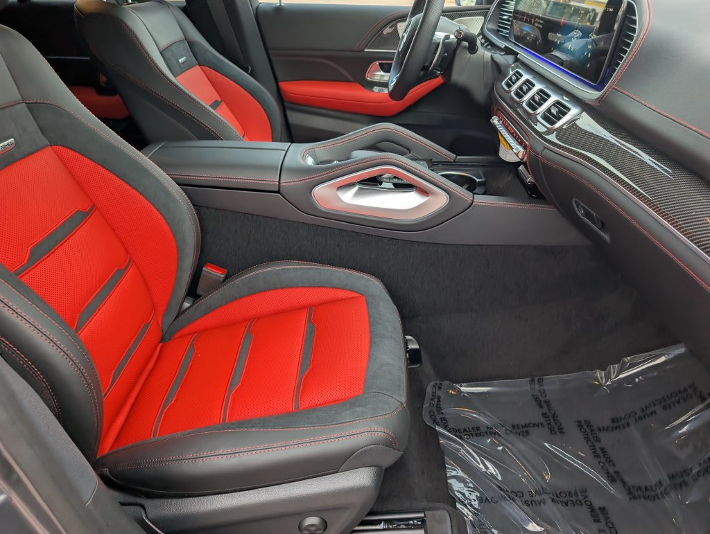 New 2026 Mercedes-Benz GLE 53 AMG 4MATIC Coupe image 12