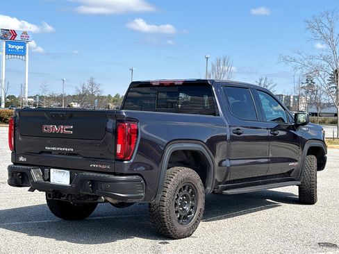 Used 2024 GMC Sierra 1500 AT4X w/ AT4X AEV Edition image 18