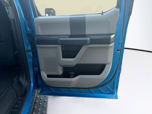 Used 2019 Ford F150 XL w/ Equipment Group 101A Mid AWD/4WD image 28