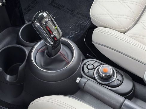 Used 2020 MINI Cooper S image 30