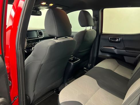 Used 2023 Toyota Tacoma TRD Sport w/ Advanced Technology Package AWD/4WD image 19