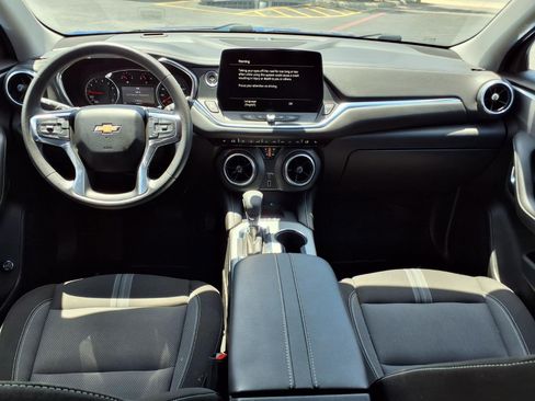 Used 2024 Chevrolet Blazer LT w/ Convenience Package FWD image 12