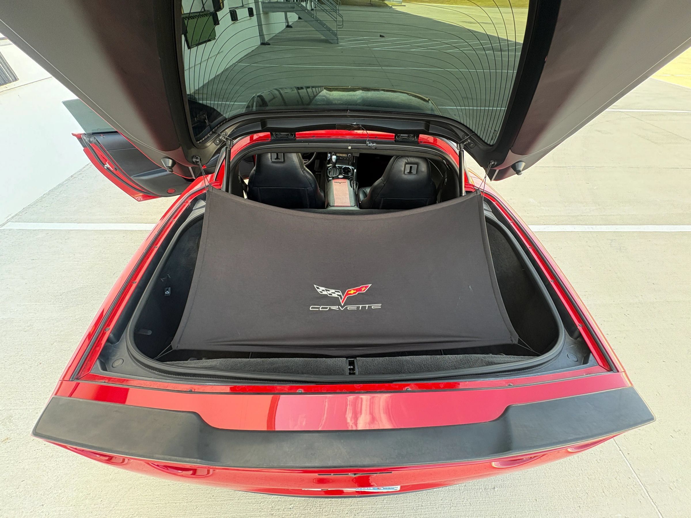 Used 2009 Chevrolet Corvette Coupe w/ Preferred Equipment Group RWD image 19