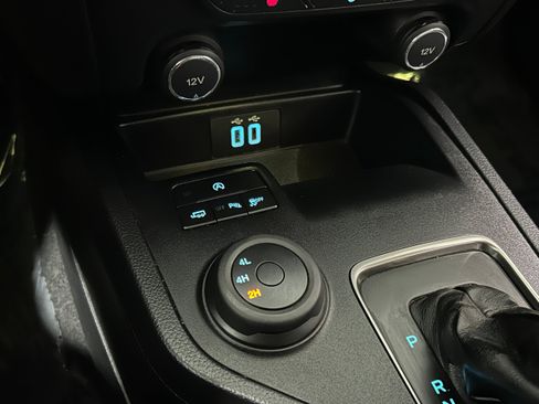 Used 2019 Ford Ranger Lariat w/ Technology Package AWD/4WD image 11
