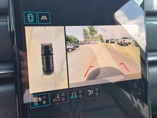 New 2027 GMC Terrain AT4 w/ Convenience Package III AWD/4WD image 11