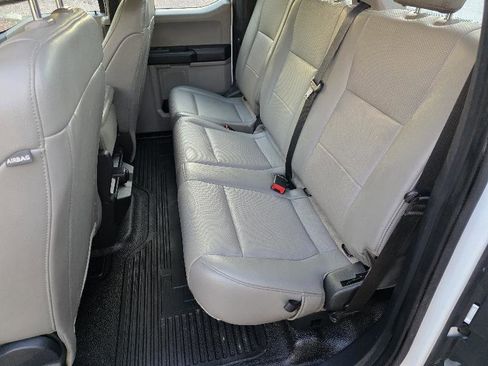 Used 2022 Ford F350 XL w/ Power Equipment Group image 10