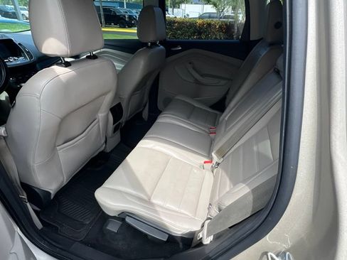 Used 2017 Ford Escape Titanium w/ Equipment Group 301A FWD image 4