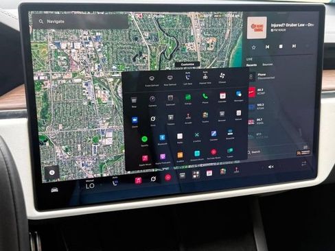 Used 2021 Tesla Model S Plaid AWD/4WD image 23