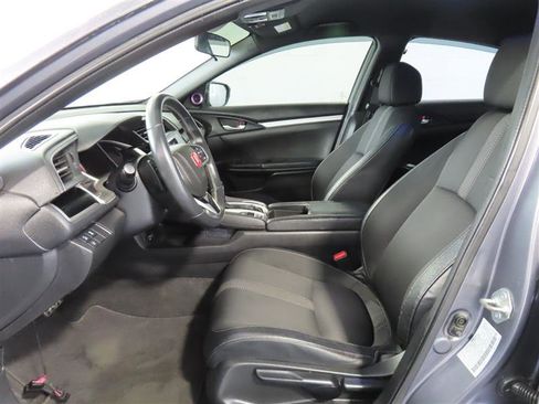 Used 2020 Honda Civic Sport image 17