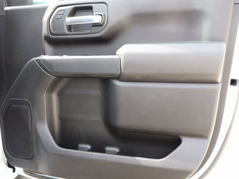 Used 2024 GMC Sierra 2500 Pro image 8