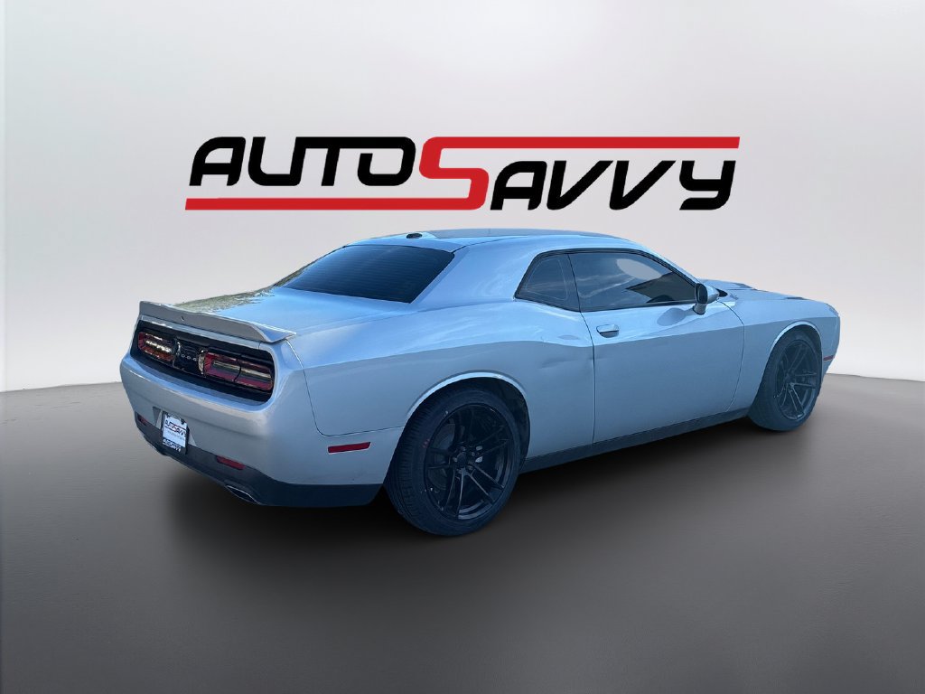 Used 2022 Dodge Challenger GT RWD image 5