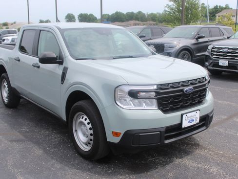 Used 2023 Ford Maverick XL FWD image 7