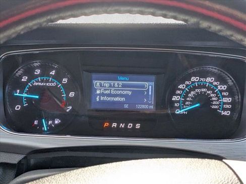 Used 2013 Ford Taurus SEL image 11