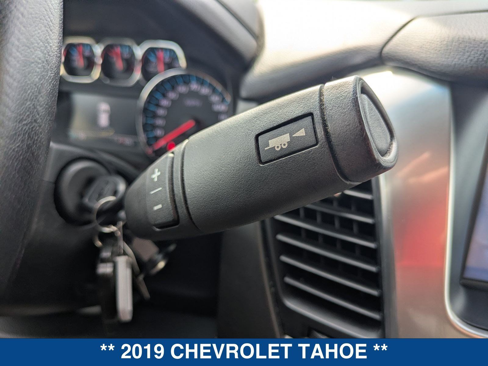 Used 2019 Chevrolet Tahoe LT AWD/4WD image 35