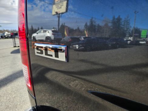 Used 2014 RAM 1500 Classic SLT w/ Remote Start & Security Group image 15