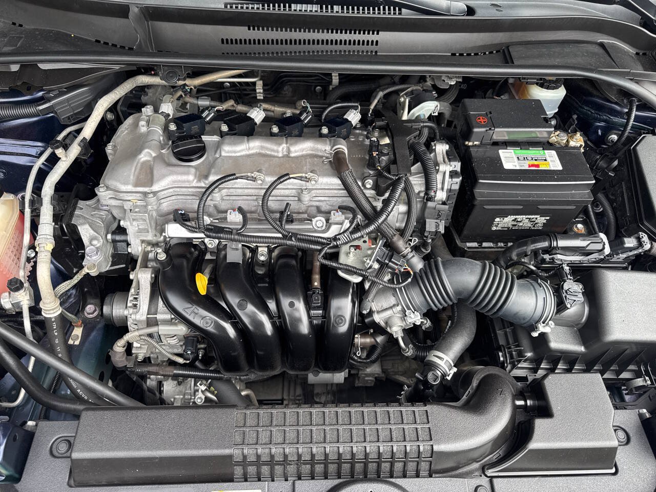 Used 2020 Toyota Corolla LE FWD image 28
