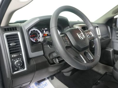Used 2019 RAM 1500 Warlock AWD/4WD image 17