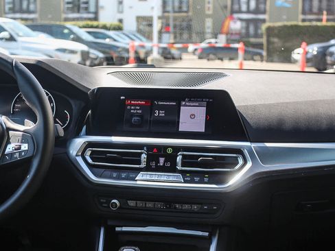 Used 2020 BMW 330i Sedan RWD image 13