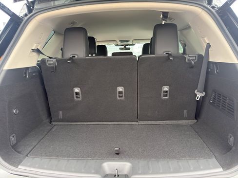 New 2026 Nissan Pathfinder SL image 34