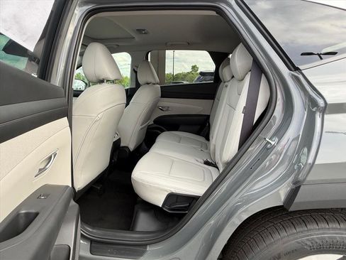New 2026 Hyundai Tucson SEL FWD image 13