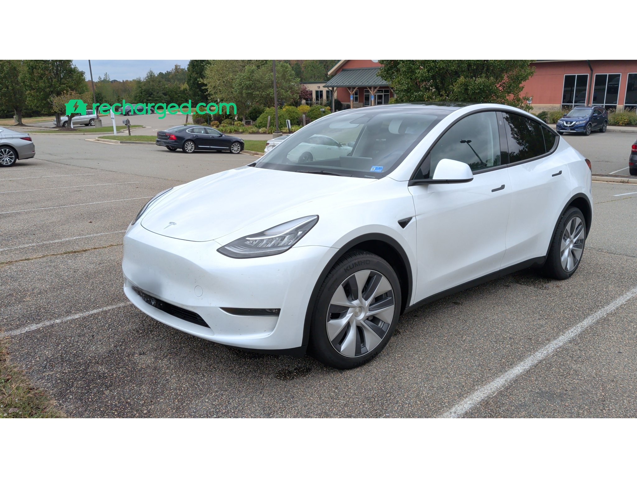 Used 2023 Tesla Model Y Long Range AWD/4WD image 1