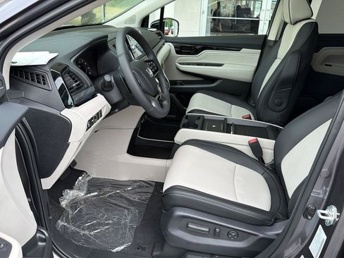 New 2026 Honda Odyssey Elite image 10