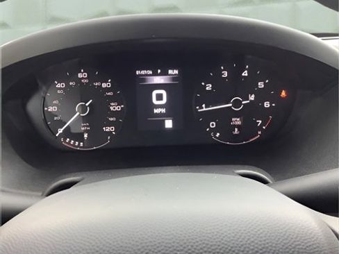 Used 2024 RAM ProMaster 2500 w/ Safety Group image 19