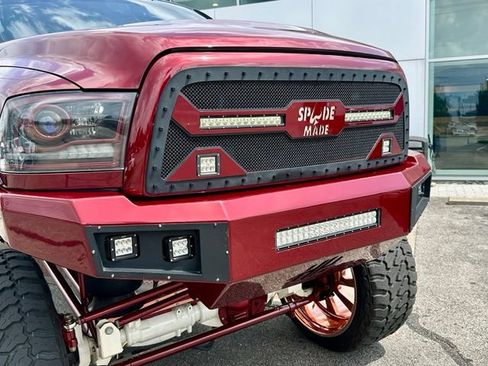Used 2014 RAM 2500 Limited AWD/4WD image 11