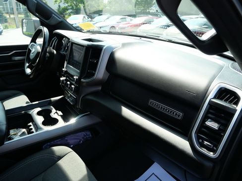 Used 2021 RAM 1500 Big Horn AWD/4WD image 31